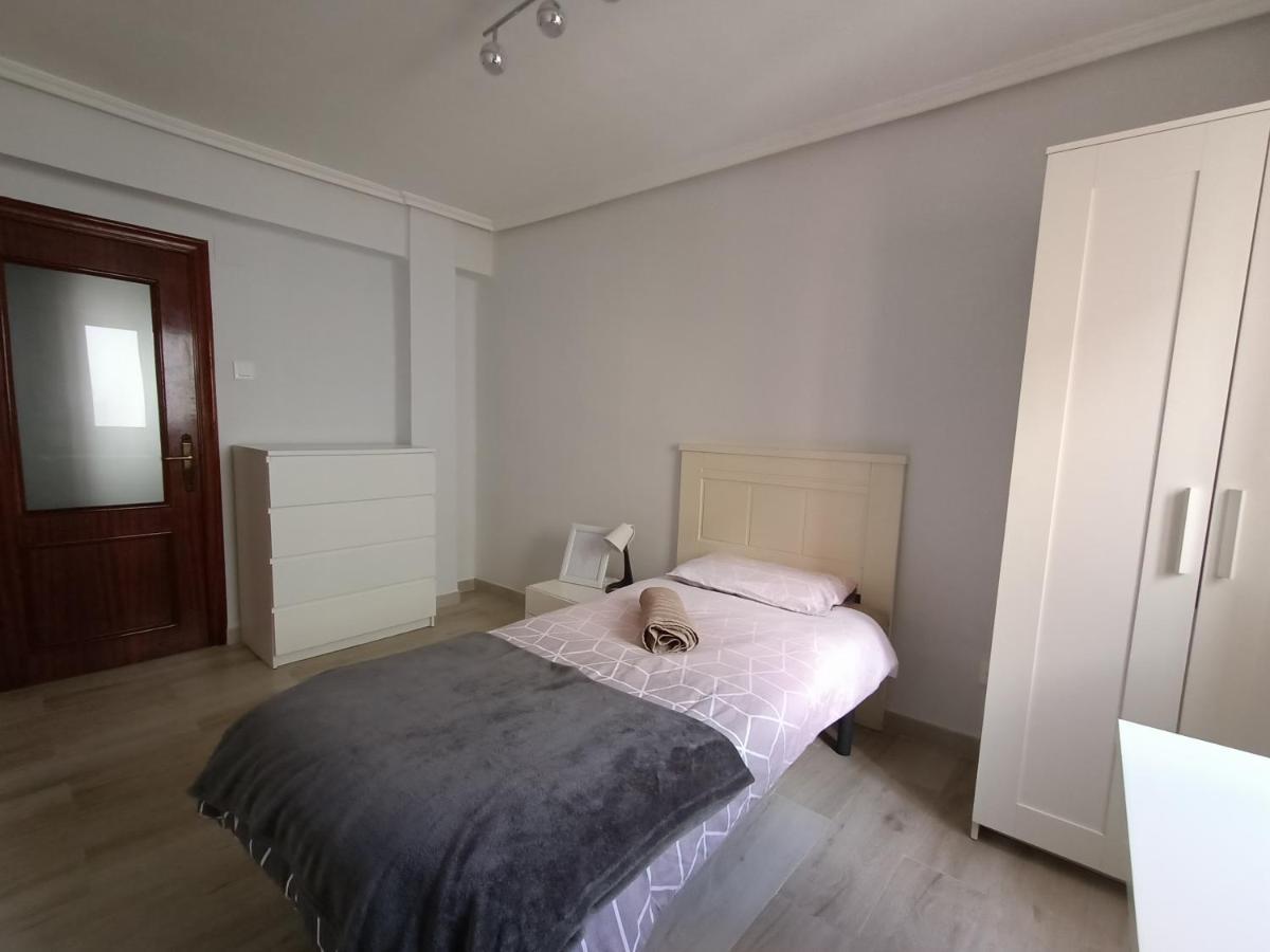 Piso San Roque 3 Hab Cerca Del Centro Y Universidad Appartement Santander Buitenkant foto